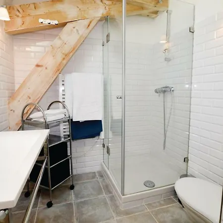 Apartment Four Bedroom In Embrun
